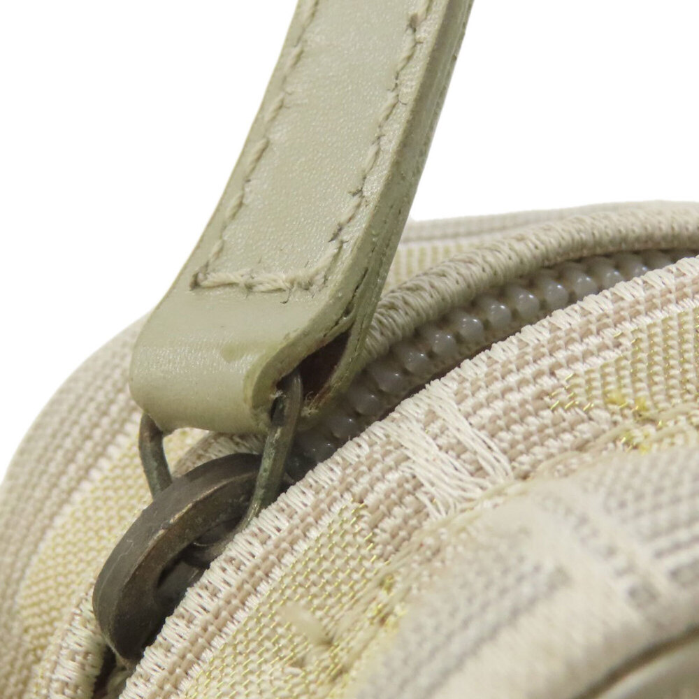 CHANEL Cream Shoulder Bag - Picture 12 of 16